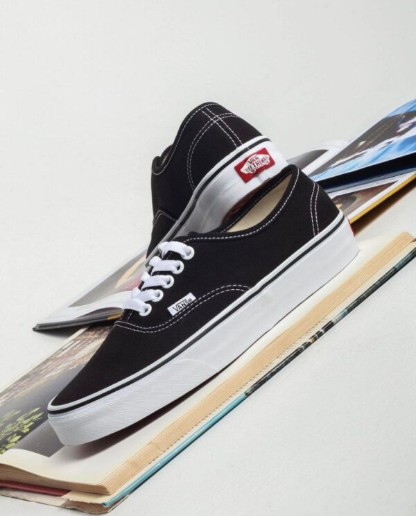 Vans Authentic Black