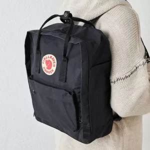 Kanken Black Medium