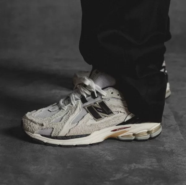 Newbalance 1906D Cream
