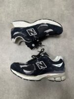Newbalance 2002R