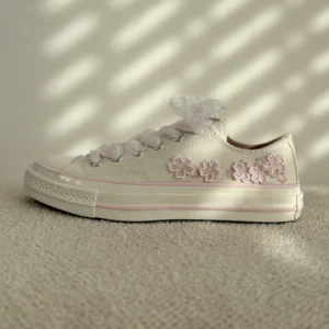 کانورس ساکورا