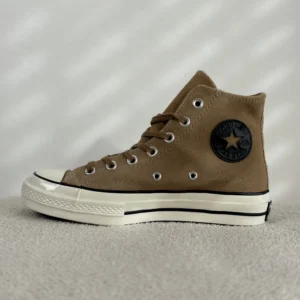 کتونی مینیمال