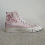 کانورس ساکورا ساقدار